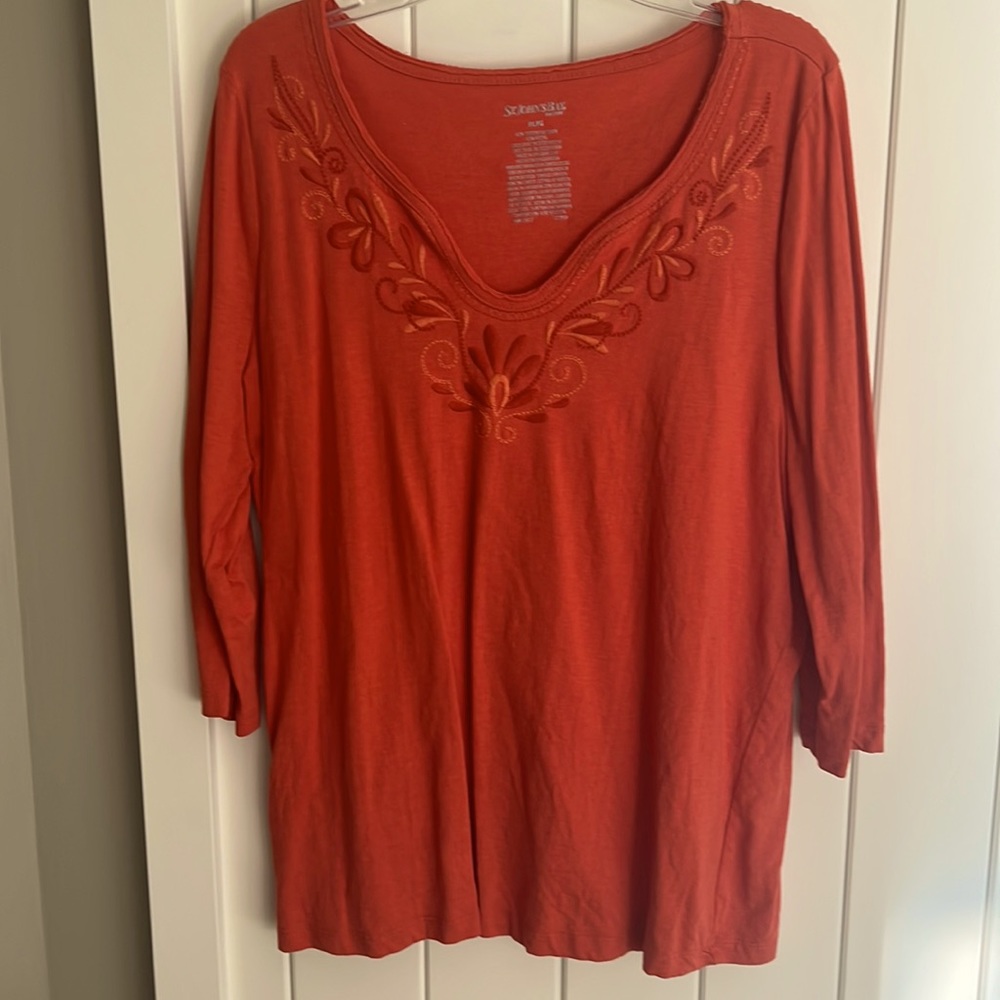 St Johns Bay. Ladies petite large. Orange Rust color